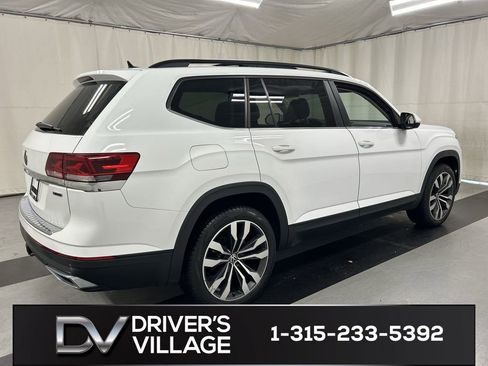 Certified 2022 Volkswagen Atlas SE AWD/4WD image 2