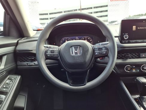 Used 2023 Honda Accord LX image 12