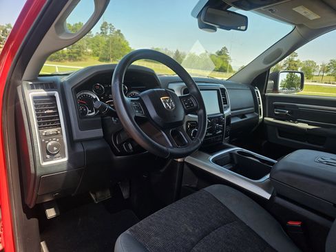 Used 2015 RAM 1500 Lone Star AWD/4WD image 12