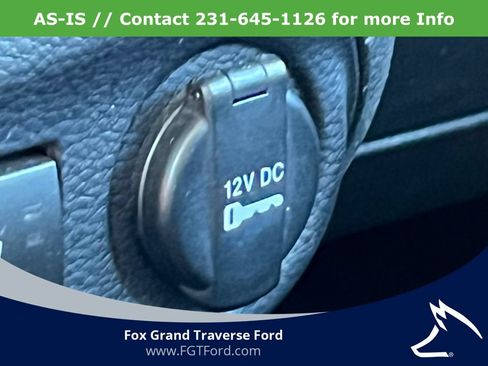 Used 2014 Jeep Wrangler Unlimited Sahara w/ Dual Top Group AWD/4WD image 26