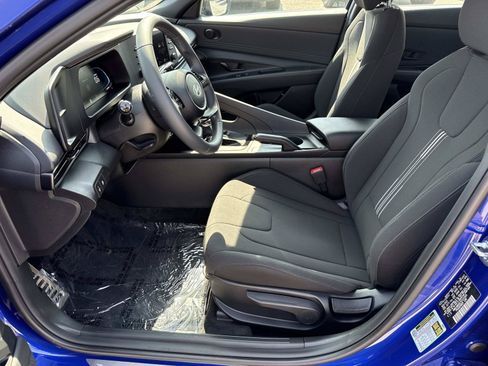 Certified 2026 Hyundai Elantra Sport FWD image 24