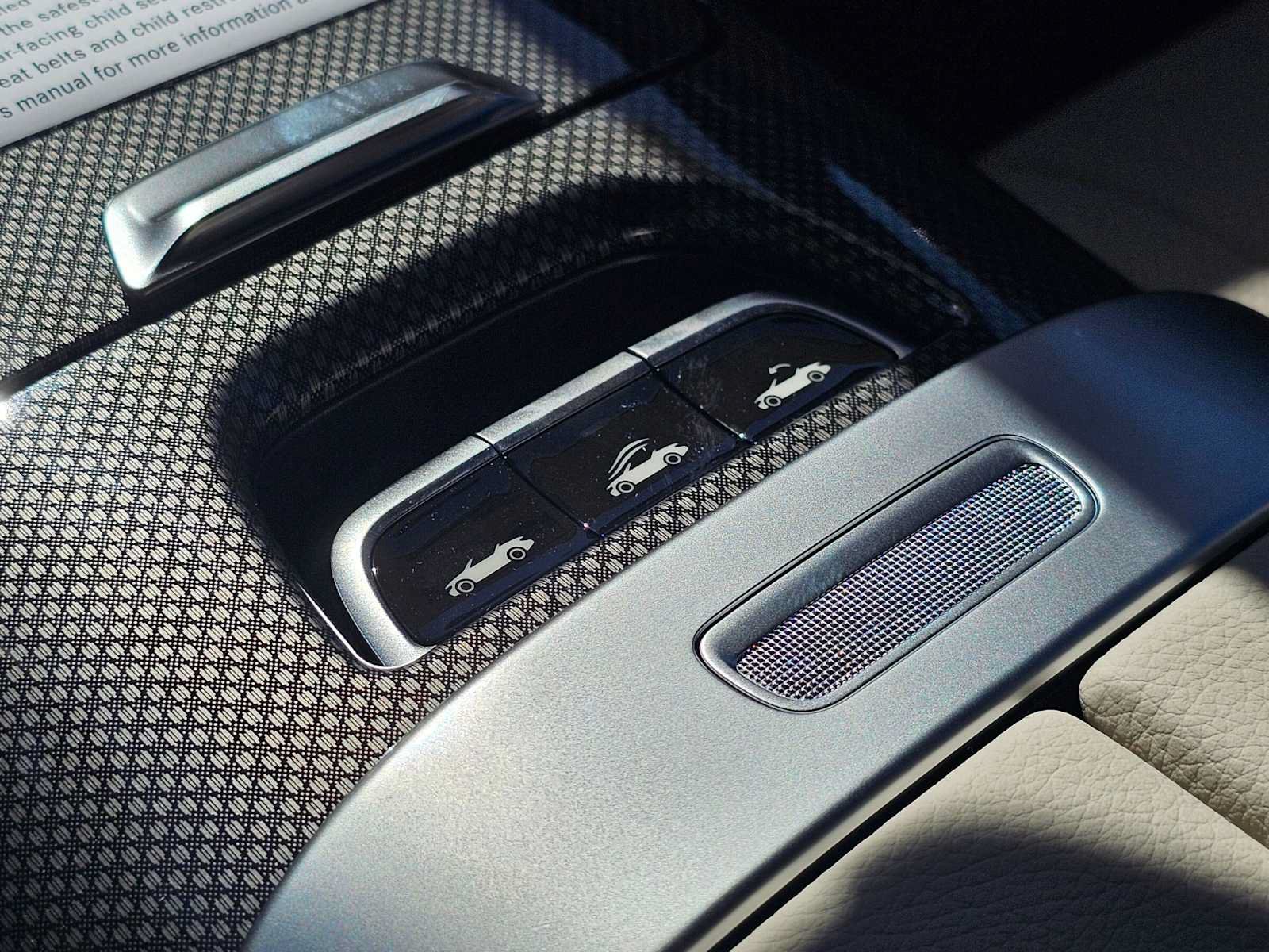 New 2027 Mercedes-Benz CLE 450 4MATIC Cabriolet image 26
