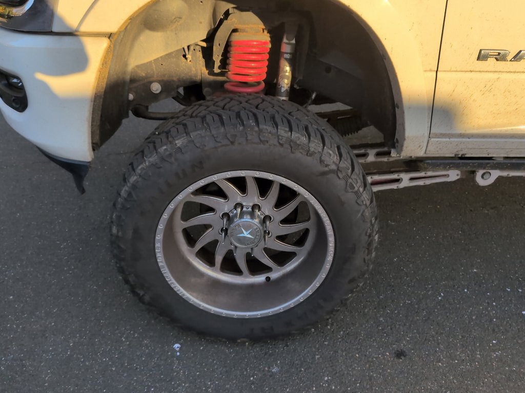 Used 2019 RAM 2500 Limited AWD/4WD image 13