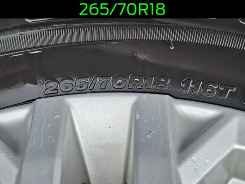 Used 2023 Toyota Tundra SR5 w/ SR5 Convenience Package AWD/4WD image 41
