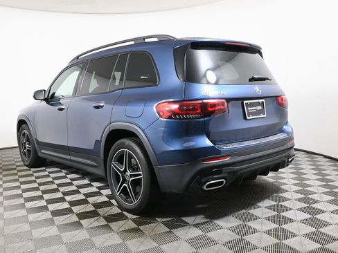 Used 2023 Mercedes-Benz GLB 250 4MATIC image 5