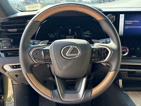 Certified 2025 Lexus RX 350h AWD/4WD image 18