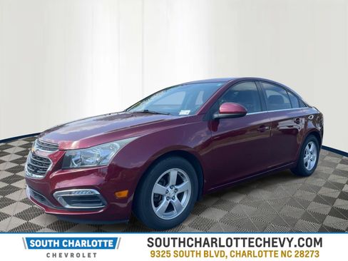 Used 2015 Chevrolet Cruze LT FWD image 1