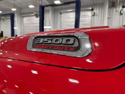 Used 2024 RAM 3500 Laramie image 22
