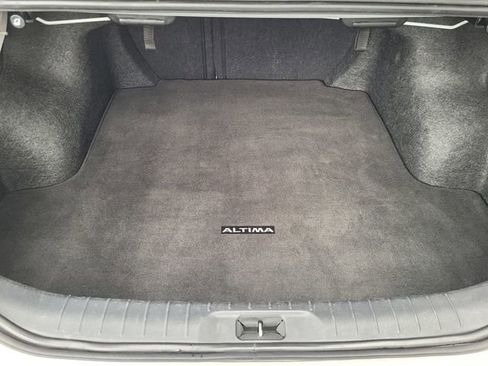 Used 2024 Nissan Altima 2.5 SV image 19