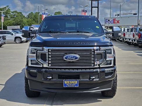 Used 2022 Ford F350 Platinum w/ FX4 Off-Road Package AWD/4WD image 2