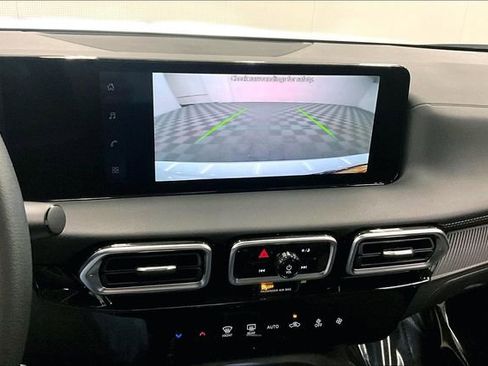 New 2026 Nissan Sentra SV FWD image 27