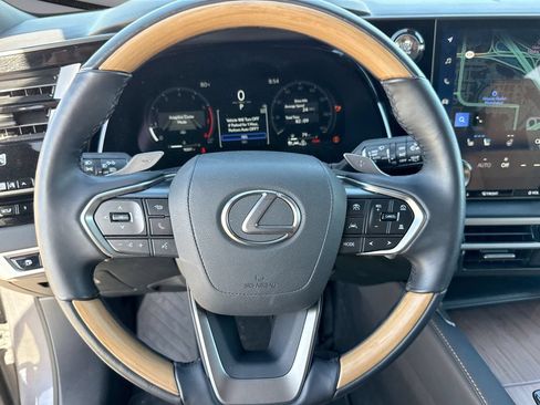 Used 2025 Lexus RX 350 Premium w/ Accessory Package (Z1) FWD image 21