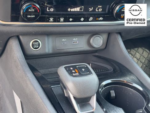 Certified 2023 Nissan Rogue SV image 27