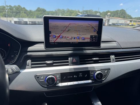 Used 2017 Audi A4 2.0T Premium Plus FWD image 8