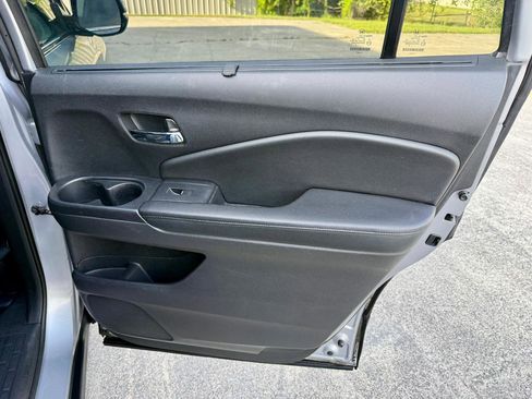 Used 2016 Honda Pilot Elite image 34