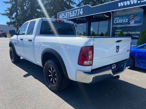 Used 2015 RAM 1500 ST w/ SXT Appearance Group image 3