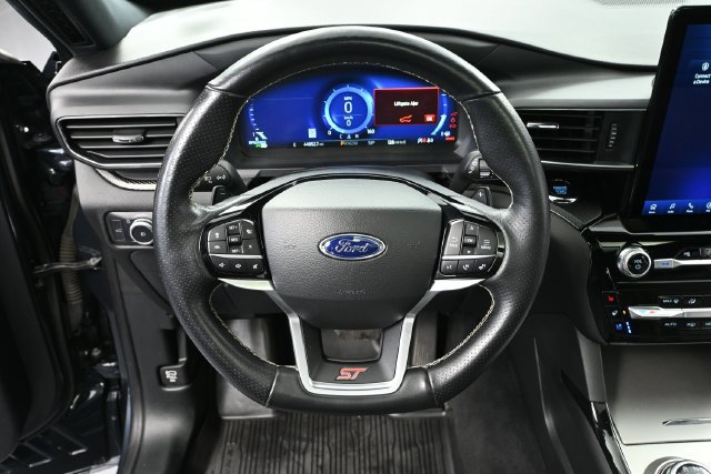 Used 2022 Ford Explorer ST w/ ST Street Pack AWD/4WD image 21