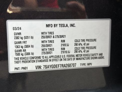 Used 2024 Tesla Model Y Performance AWD/4WD image 21