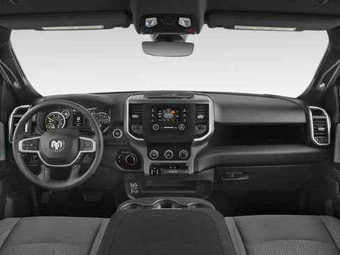 Used 2024 RAM 2500 Big Horn AWD/4WD image 3