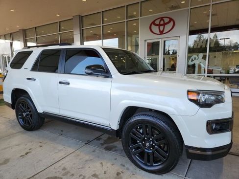 Certified 2019 Toyota 4Runner Limited image 4