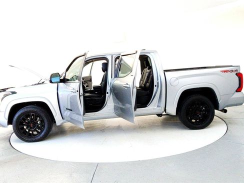 Used 2024 Toyota Tundra SR5 image 10