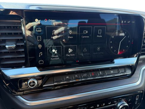 Used 2024 GMC Sierra 1500 SLT image 12