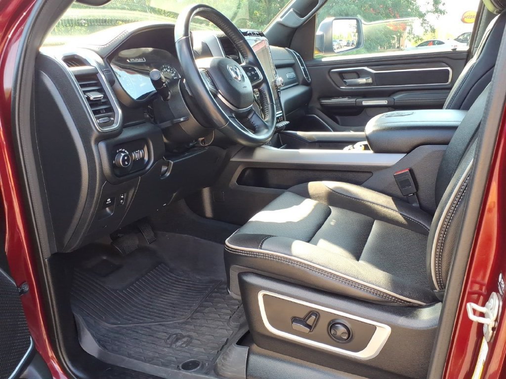 Used 2023 RAM 1500 Laramie AWD/4WD image 12