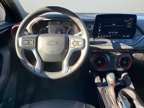 Used 2023 Chevrolet Blazer RS image 10