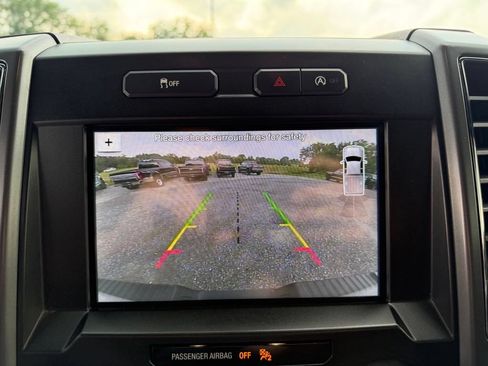 Used 2019 Ford F150 XLT w/ Equipment Group 302A Luxury AWD/4WD image 5