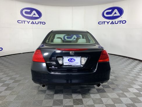 Used 2007 Honda Accord SE image 4