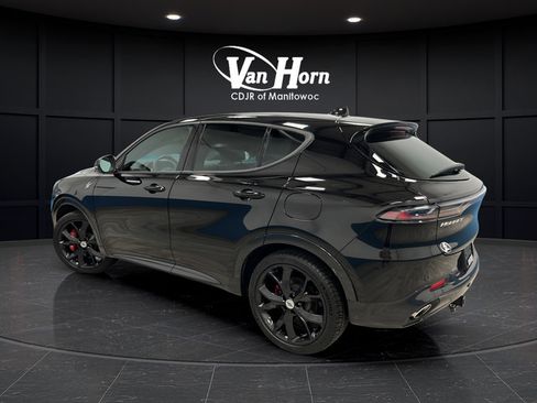 Used 2024 Dodge Hornet R/T w/ Track Pack AWD/4WD image 5