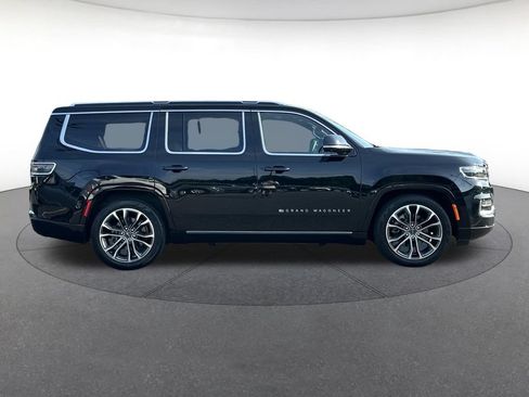 Used 2024 Jeep Grand Wagoneer Series III AWD/4WD image 6