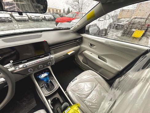 New 2026 Hyundai Kona SE image 17