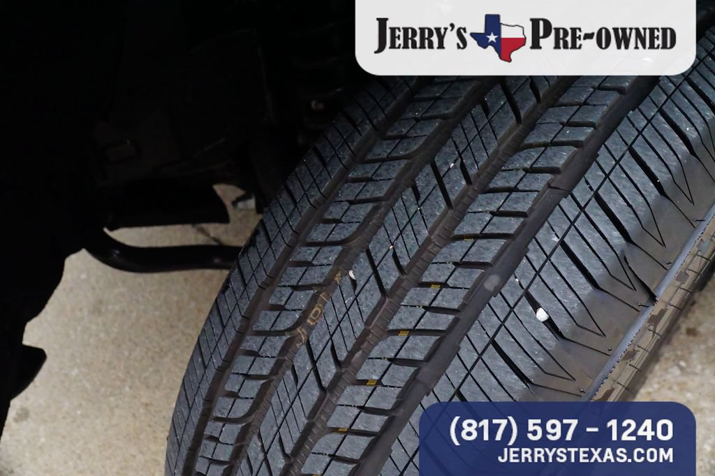 Used 2026 Toyota Tundra SR5 AWD/4WD image 8