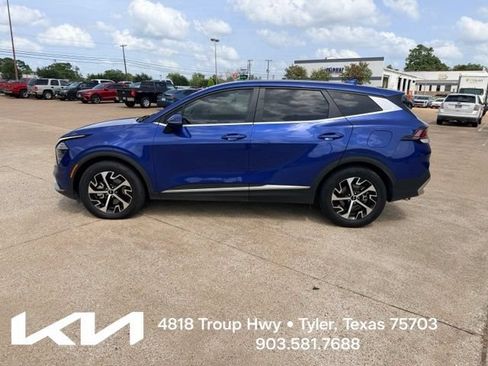 Certified 2024 Kia Sportage EX FWD image 7