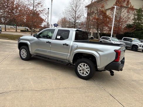 New 2026 Toyota Tacoma SR image 3