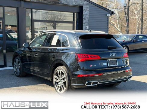 Used 2018 Audi SQ5 Prestige w/ Prestige Package image 23