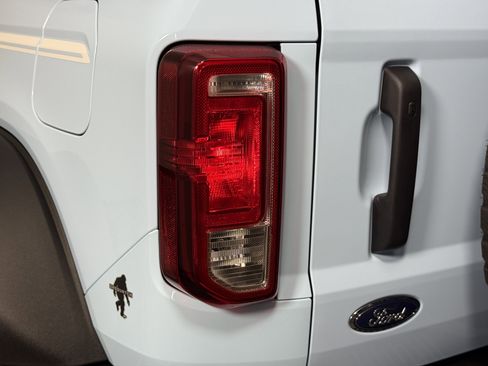 New 2025 Ford Bronco Heritage Edition image 8