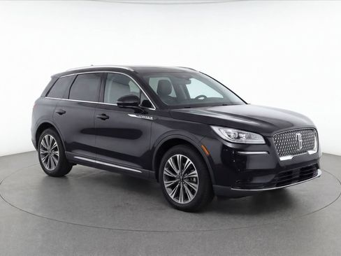 Used 2020 Lincoln Corsair Reserve w/ Elements Package FWD image 3