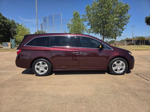 Used 2012 Honda Odyssey Touring image 28