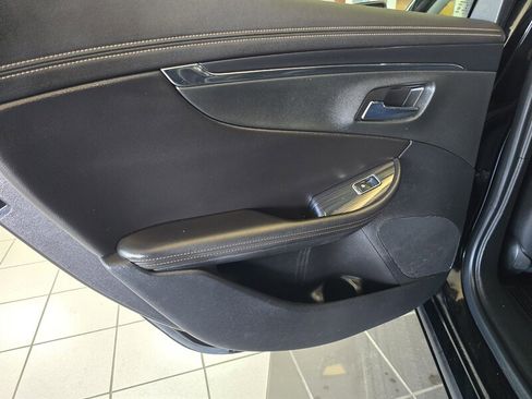 Used 2017 Chevrolet Impala Premier image 9