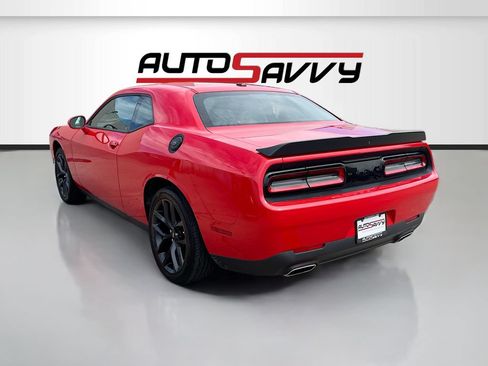 Used 2023 Dodge Challenger SXT w/ Blacktop Package RWD image 5