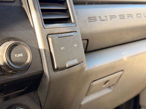 Used 2017 Ford F250 XL w/ Power Equipment Group image 22