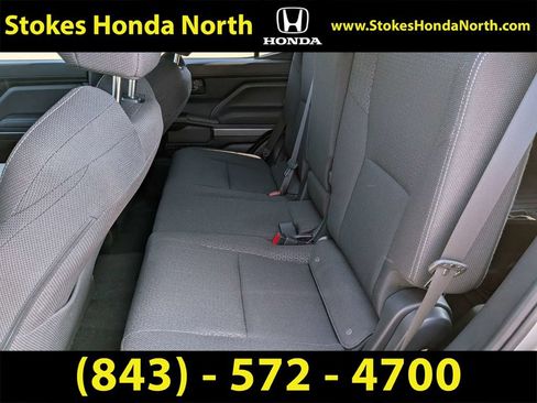 Used 2025 Toyota 4Runner SR5 AWD/4WD image 17
