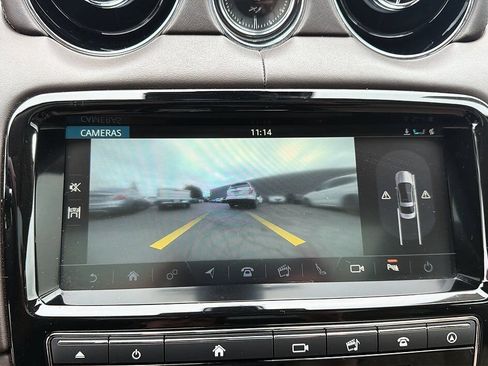 Used 2019 Jaguar XJ L Portfolio AWD/4WD image 13