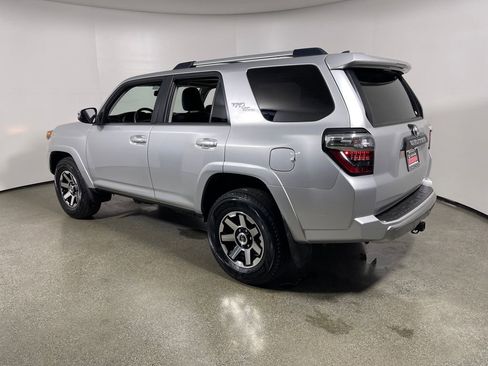 Certified 2018 Toyota 4Runner 4WD image 5