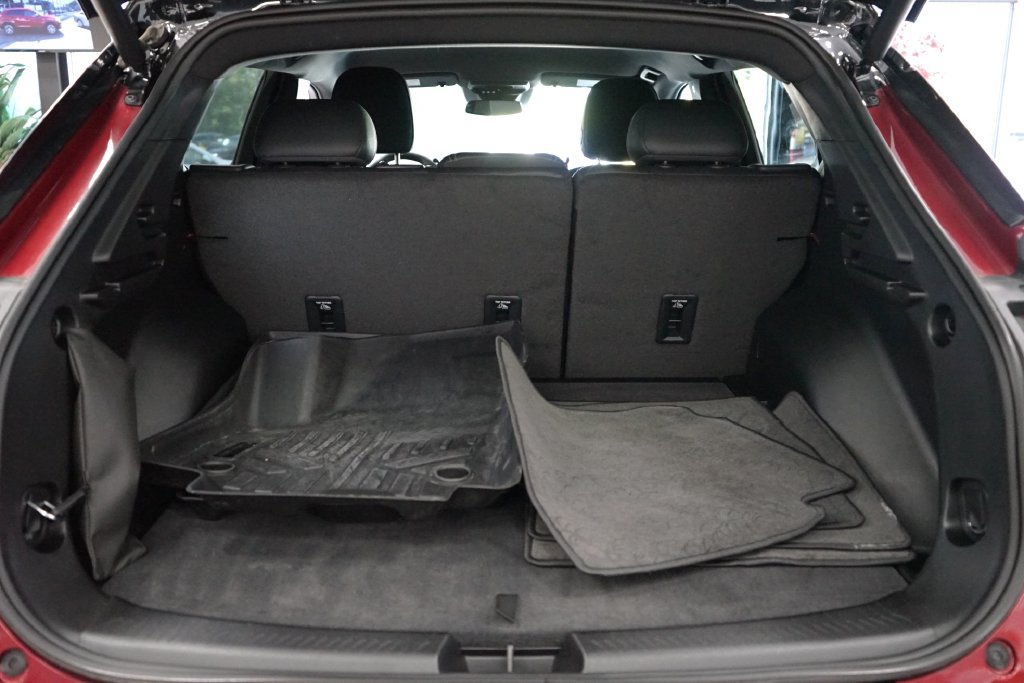 Used 2024 Chevrolet Equinox EV RS w/ Active Safety Package 3 FWD image 57