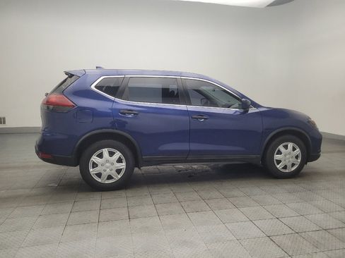 Used 2019 Nissan Rogue S FWD image 10