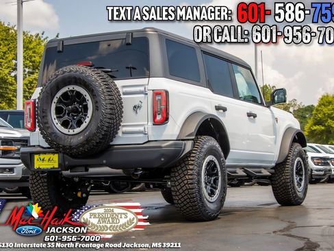 New 2026 Ford Bronco Badlands image 37