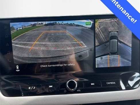 New 2025 Mitsubishi Outlander SE image 26